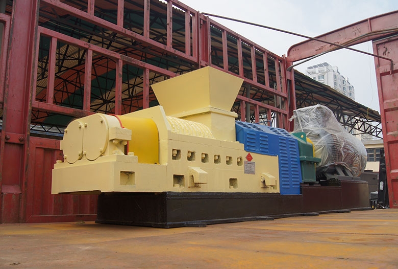 山東節(jié)能衛(wèi)生紙造紙機器生產(chǎn)廠家